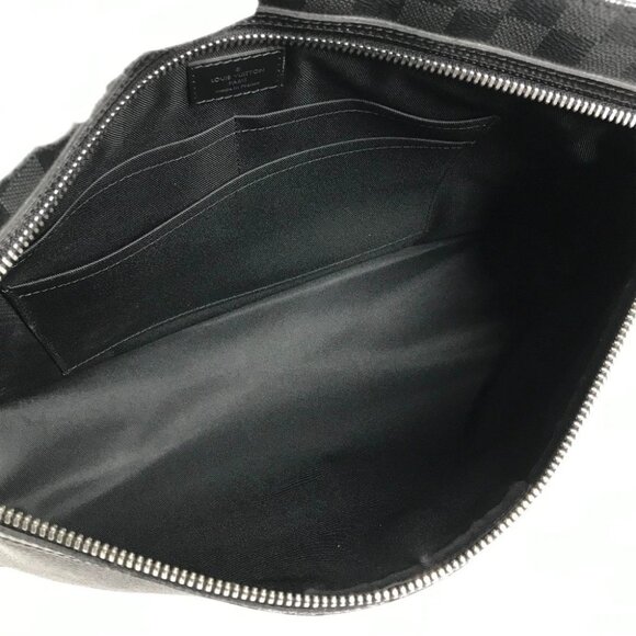 LOUIS VUITTON N41656 Damier Graphite Hunter Bag Crossbody Shoulder Bag - Picture 2 of 14